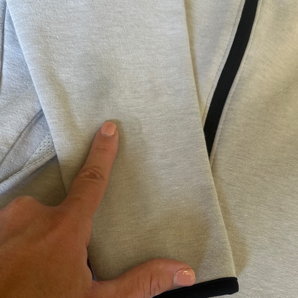 Old Navy Tech Gray Cream and Black Zip-Up Hoodies - Picture 8 of 9